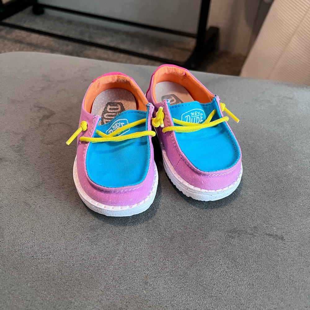 Hey Dude Kids' Pink and Blue Boat Shoes